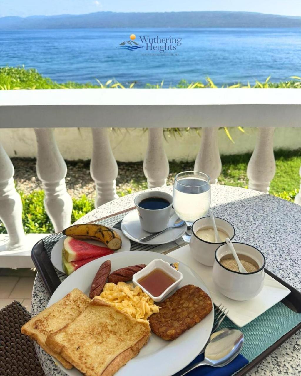 Wuthering Heights Bed & Breakfast By The Sea Dumaguete City Eksteriør bilde