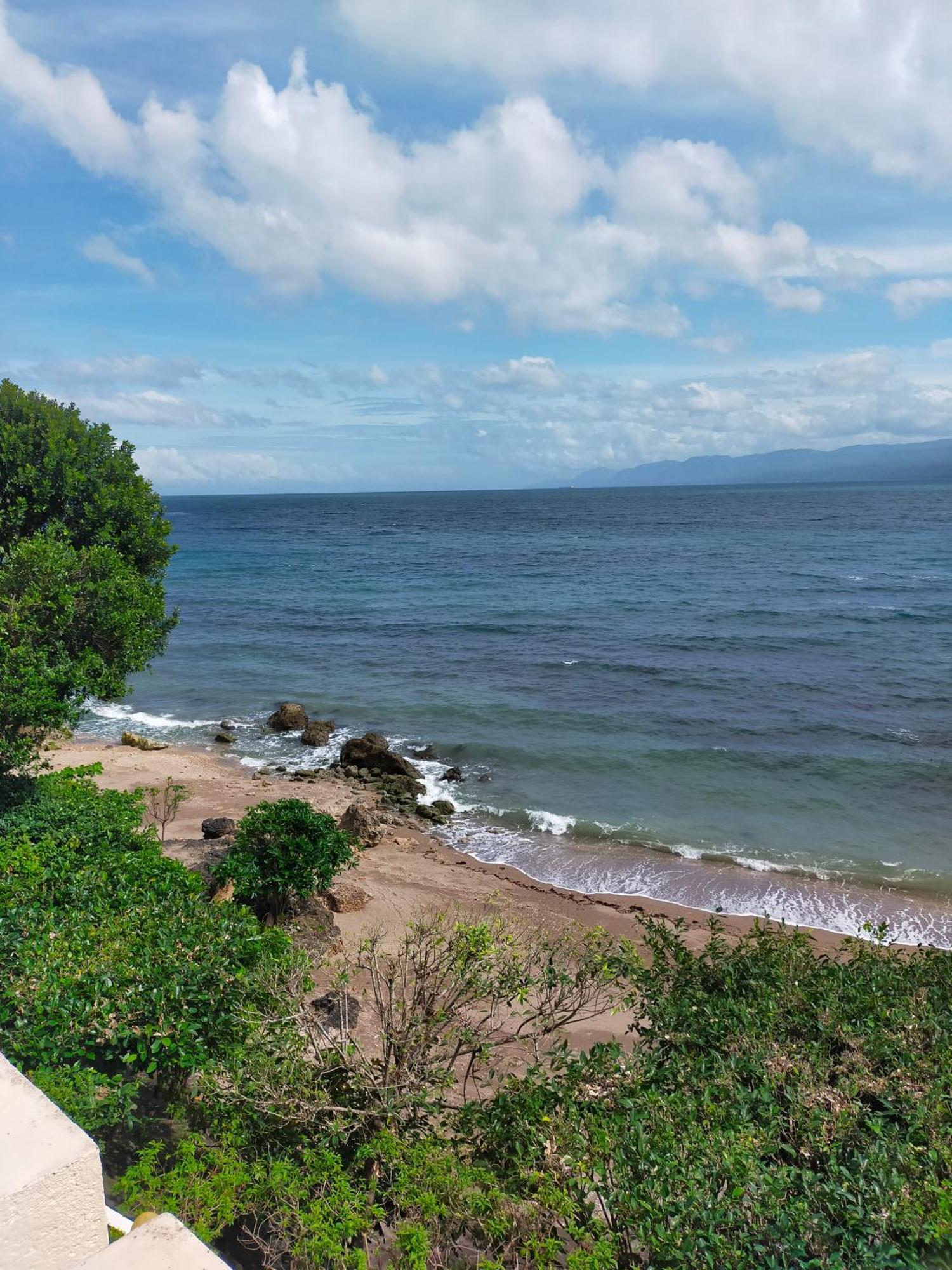 Wuthering Heights Bed & Breakfast By The Sea Dumaguete City Eksteriør bilde