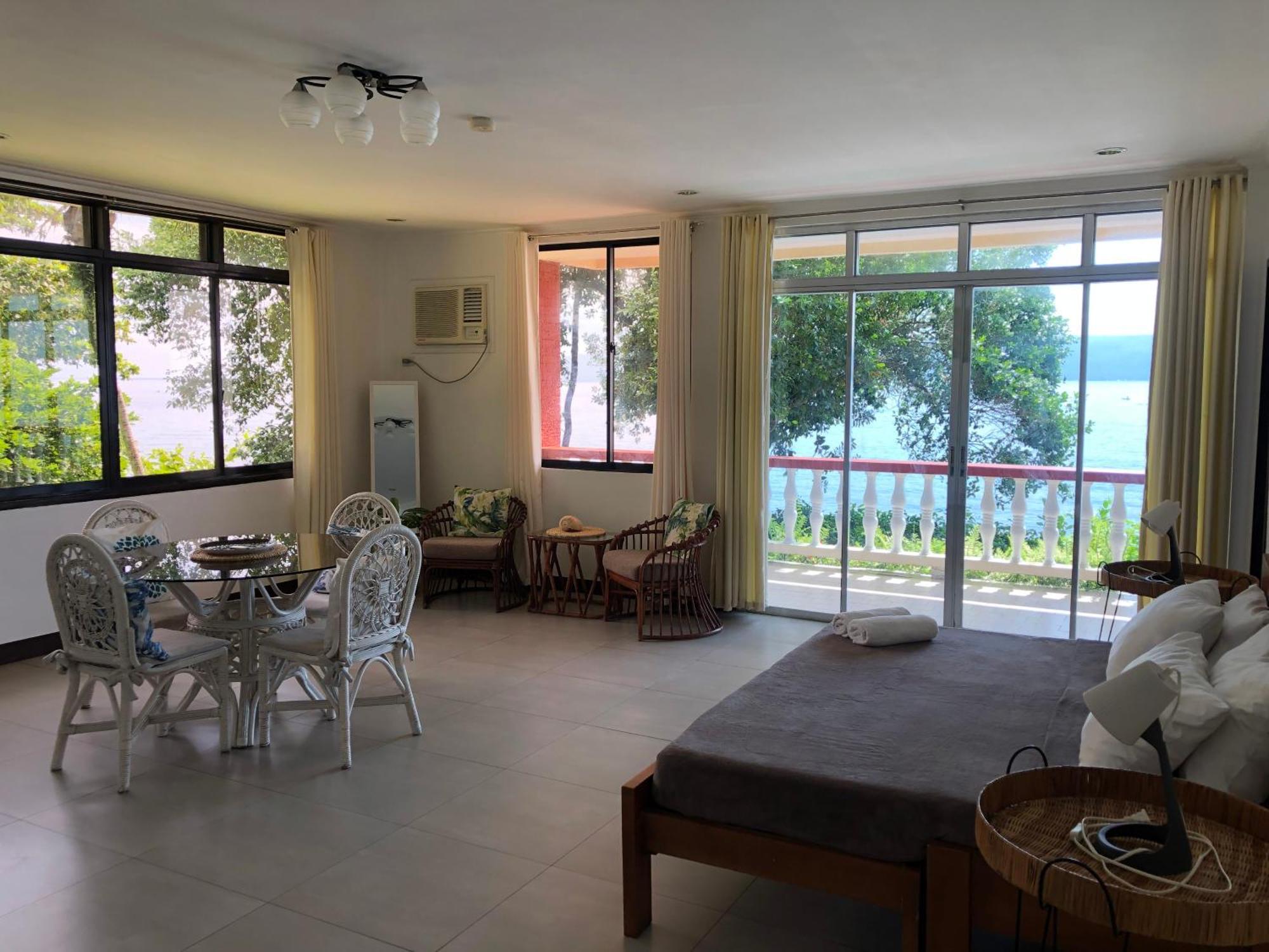 Wuthering Heights Bed & Breakfast By The Sea Dumaguete City Eksteriør bilde